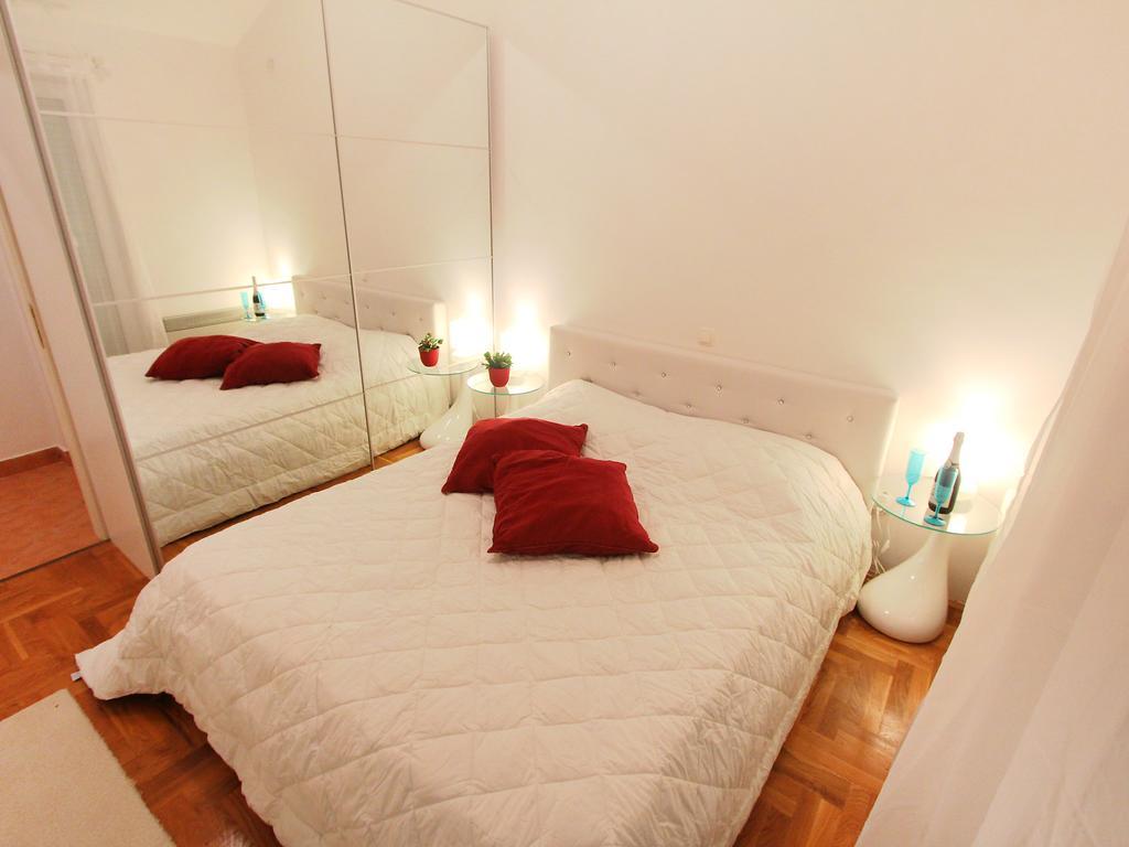Apartment Cindy Lovran Eksteriør billede